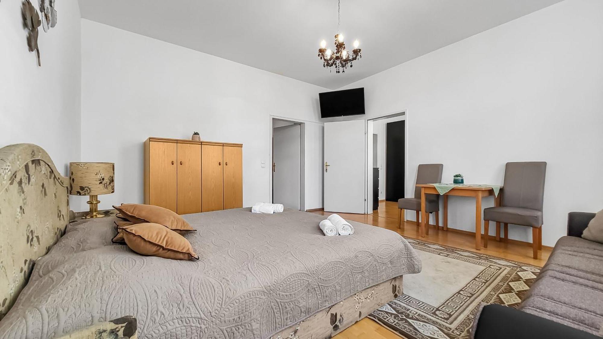 Davidov Stays Danube Wien Phòng bức ảnh